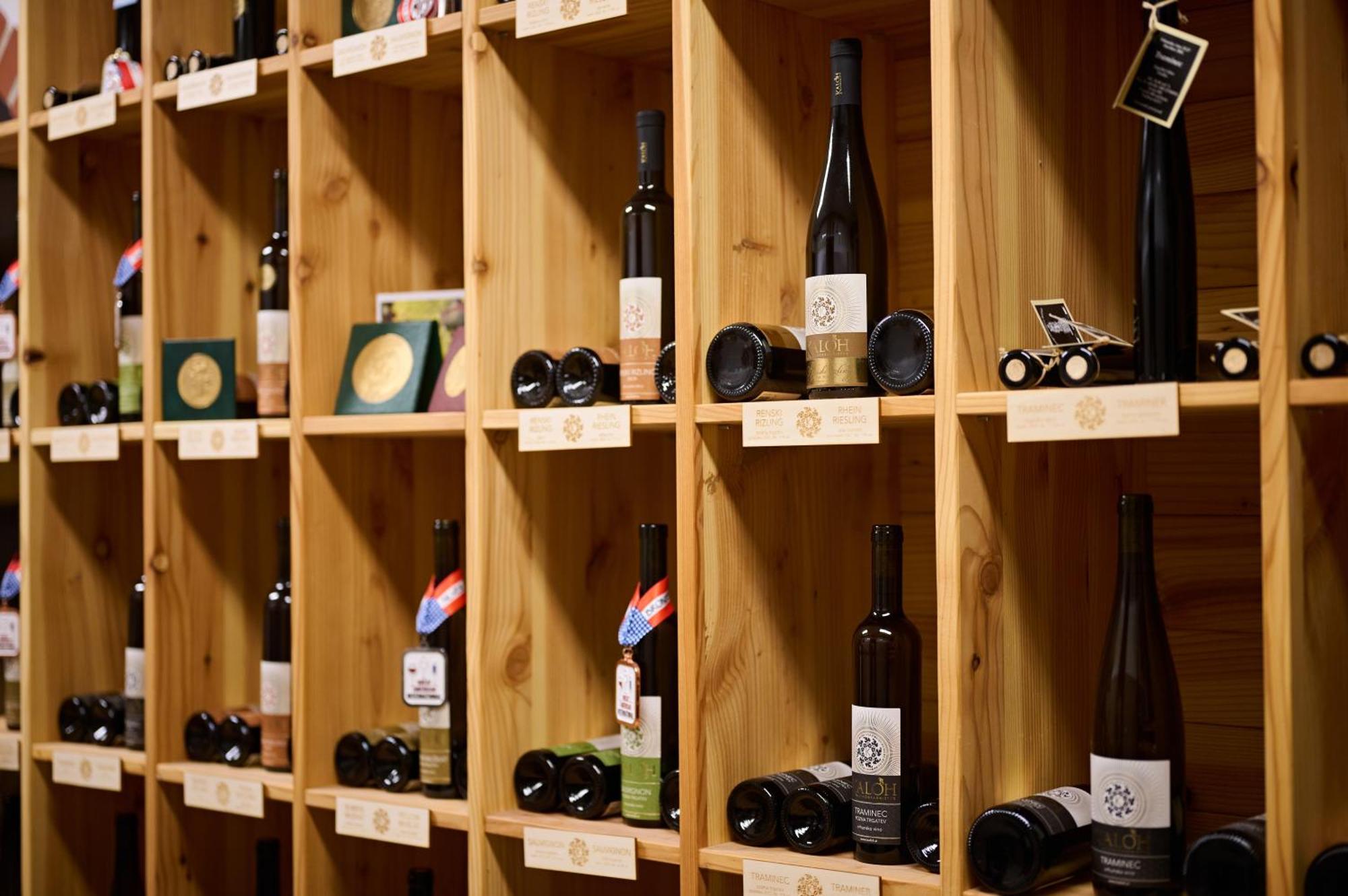 马里博尔Wine House Kaloh别墅 外观 照片